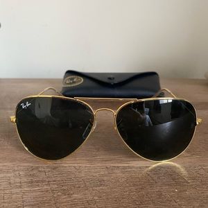 Ray ban aviators